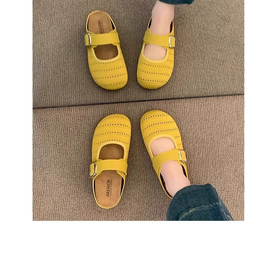 รองเท้าแตะไตล์ฤดูใบไม้ร่วงใหม่ สำหรับสวมใส่ภายนอก เหมาะสำหรับผู้หญิง KRG545