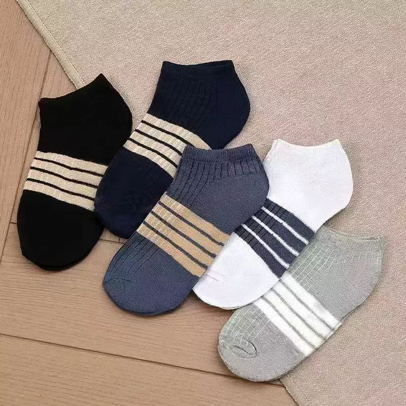 แพ็ค5คู่ พร้อมส่ง "CW-5" ถุงเท้าข้อสั้น มินิมอล ลายคาดกลาง สีพื้น ผ้านิ่ม ฟรีไซส์ มี5สี B11