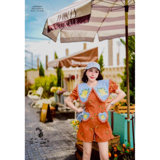 จั๊มสูทขาสั้น คอปก ปักเลม่อน สีส้มอิฐ ขับผิว งานป้าย si-am