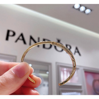 🎁แถมกล่องแถมถุง🎁 ของแท้100% สร้อยข้อมือเงินแท้แบบเปิด รุ่นคล…