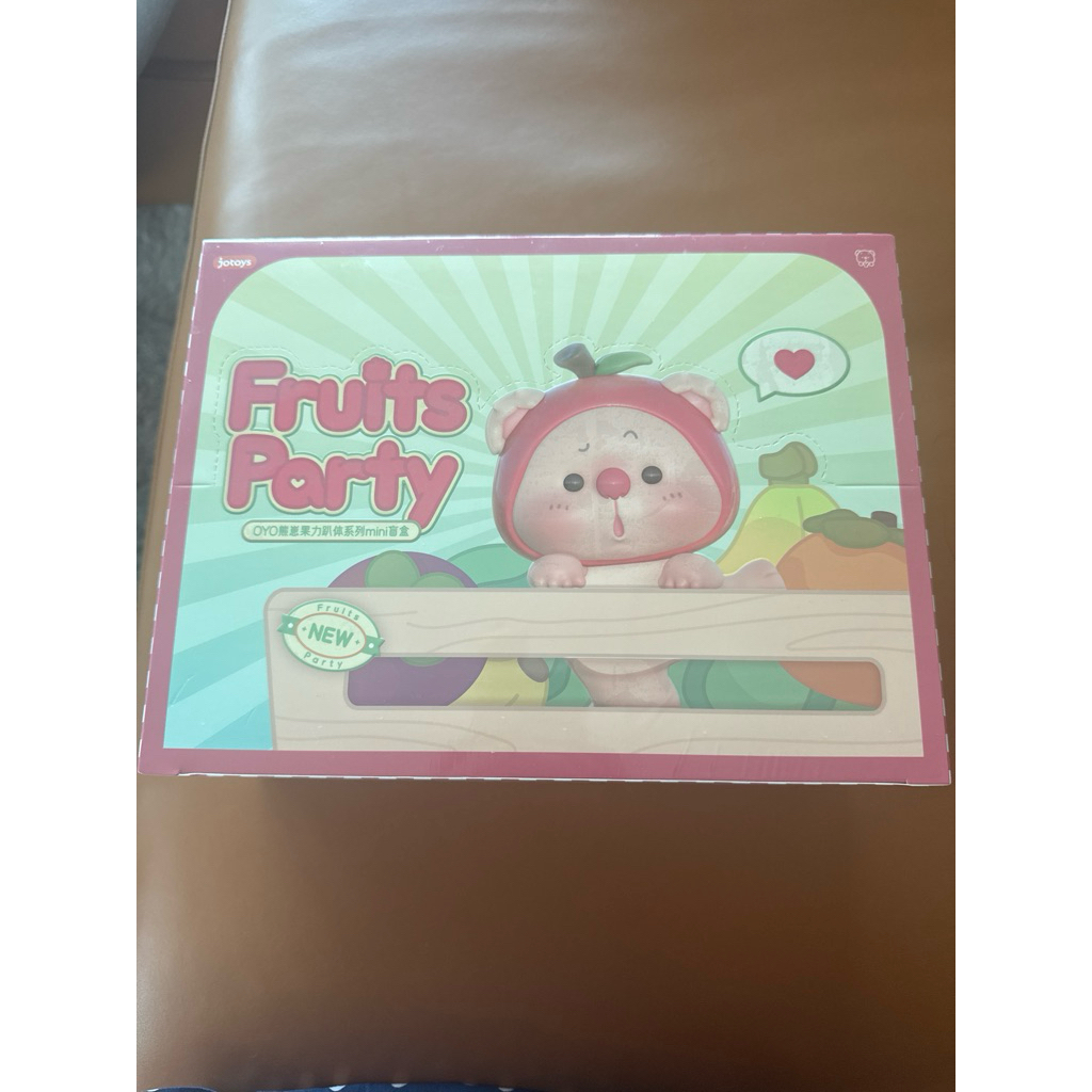 Jotoy fruits party ตัวติดมือถือ โผล่มาด้านบนน่ารักมาก ก ล้านตัว ของแท้ 100% ขายยกกล่อง ราคาดีมาก