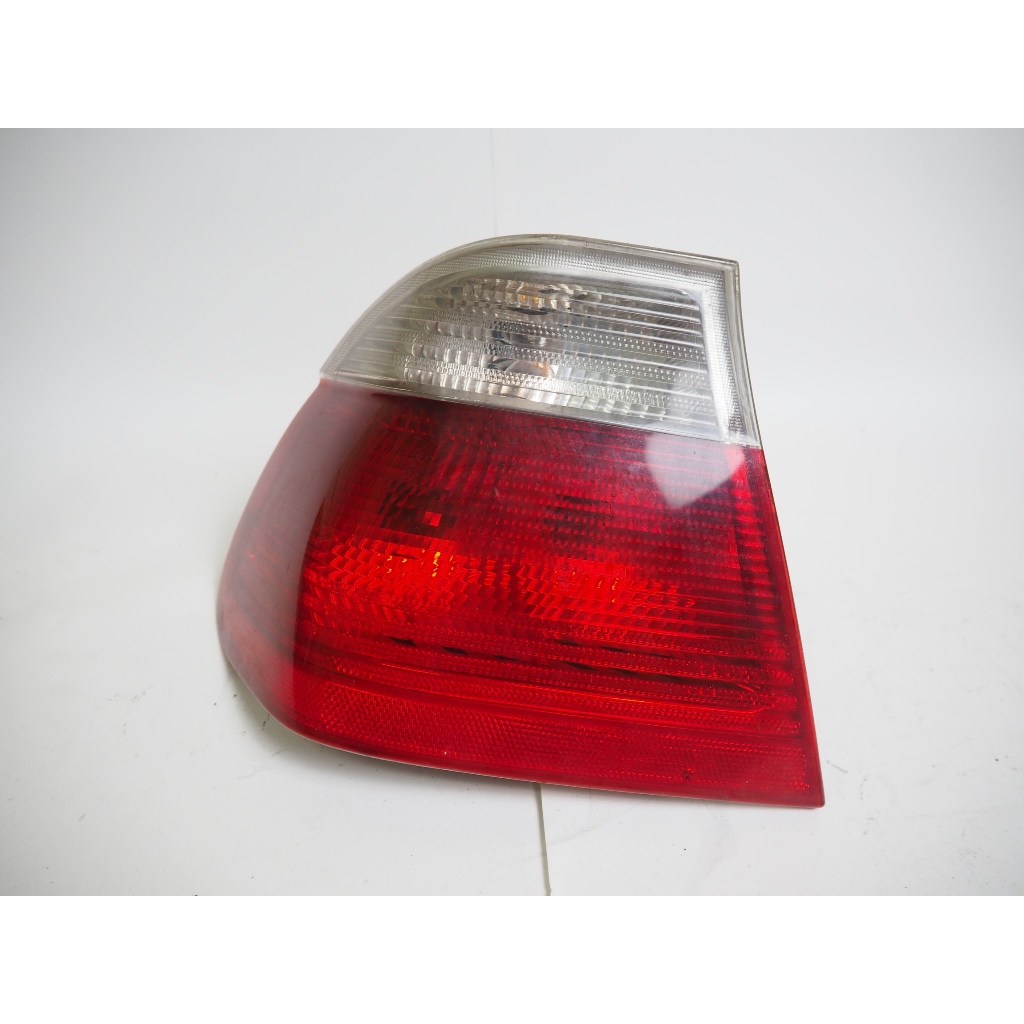 ไฟท้ายซ้าย รุ่นไฟตก BMW E46 มือ2