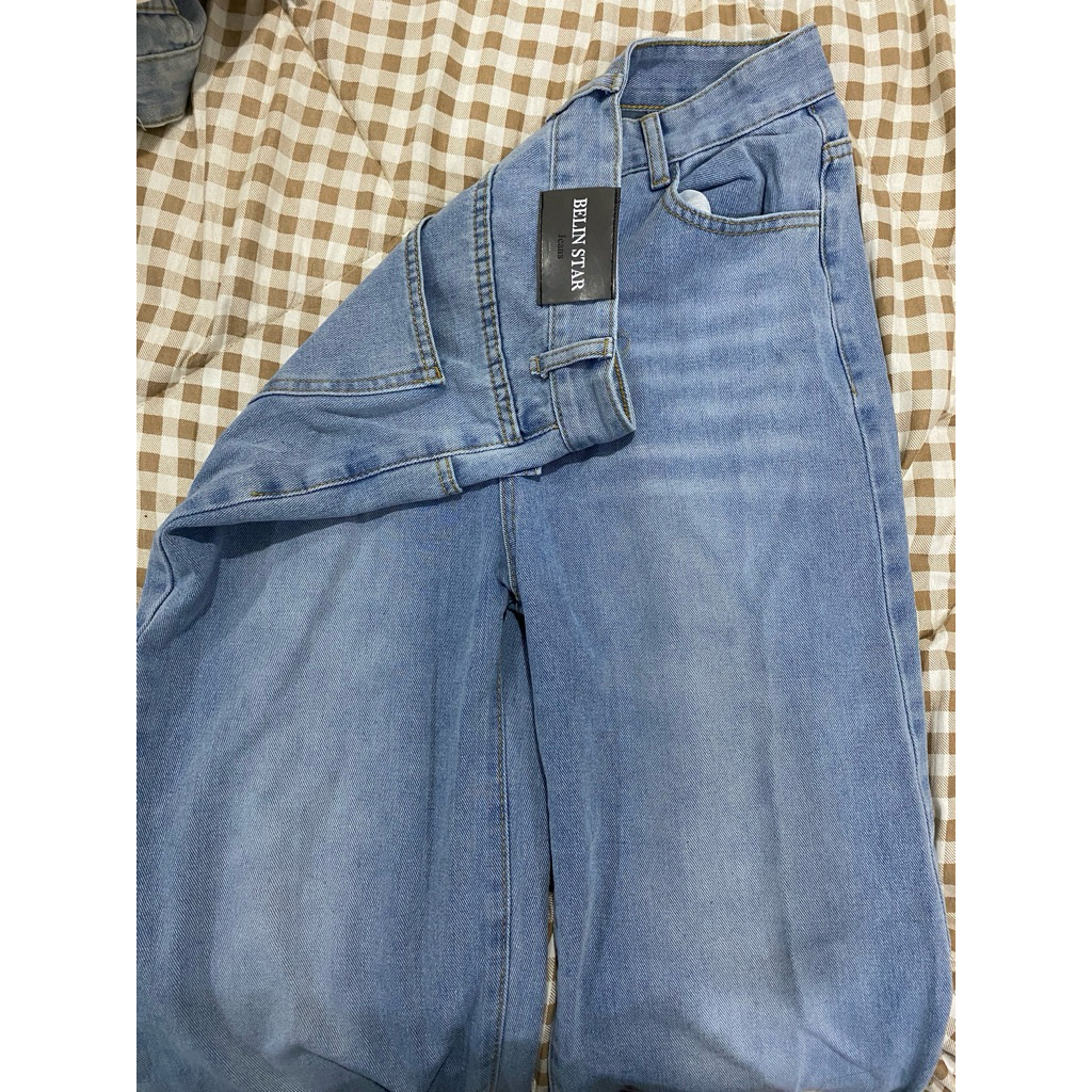 กางเกงยีนส์ Belin star ไซส์M สียีนส์