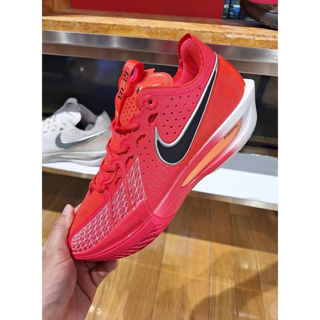 รองเท้าบาส NIKE GT CUT 3 Collection ของแท้ ครบกล่อง