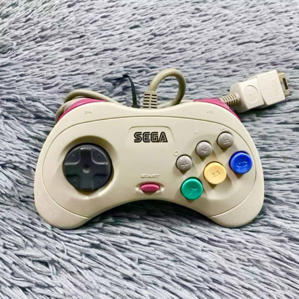 จอยแท้เครื่อง Sega Saturn สี White จอยมือสองสภาพดี ใช้งานปกติ