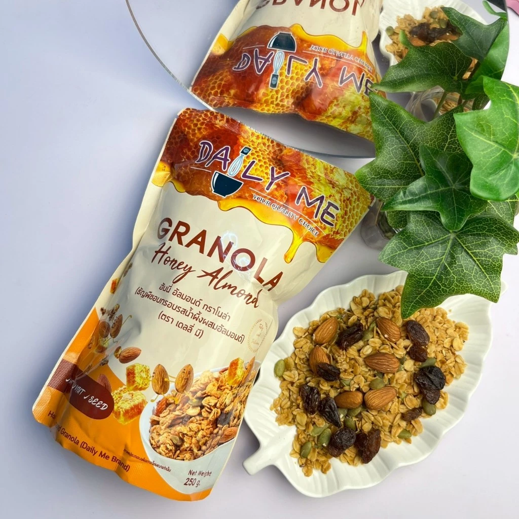 (ราคาพิเศษ มีคูปอง) กราโนล่า ของใหม่ !!! เดลี่ มี มี 4 รสชาติ Granola Daily Me ขนมเพื่อสุขภาพ ธัญพืชอบกรอบ ขนาด 250 กรัม thumbnail 5