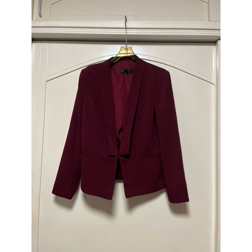 ESPADA Brand Z.L เสื้อสูท เบลอเซอร์ สีแดง เลือดหมู ทรงสวย ซับทั้งตัว งานจริงสวย