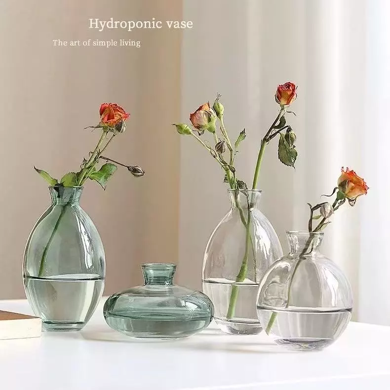 OurHome [พร้อมส่ง] แจกันแก้วทรงไม่สม่ำเสมอสไตล์ฝรั่งเศส French-style irregular glass vase ของแต่งบ้าน พร็อพถ่ายรูป ร้านก