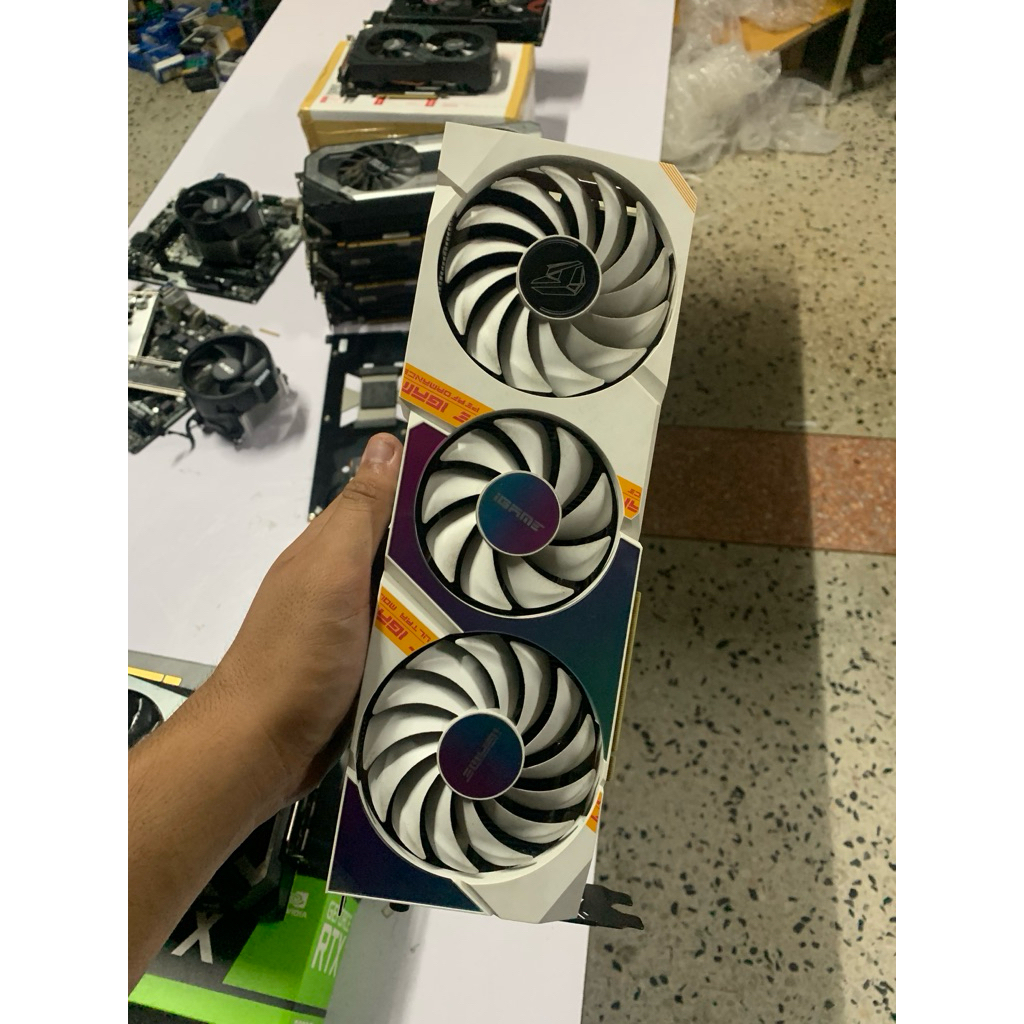 การ์ดจอ RTX 3070 8GB (หลายแบรนด์) – 3DMark ผ่าน · Furmark ผ่าน