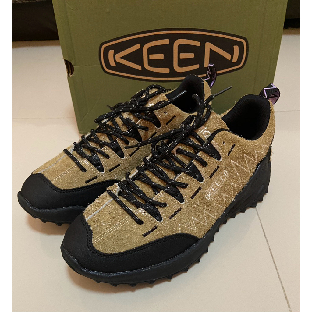 รองเท้า keen jasper zionic
