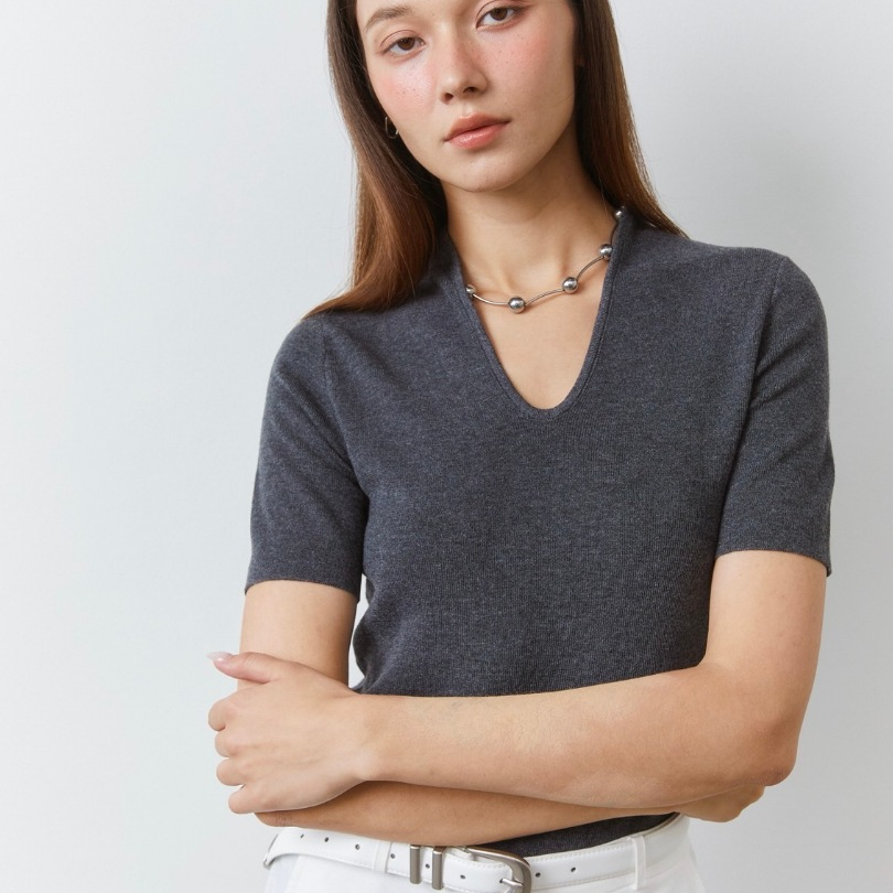 Nichii - Kihon Soft Knitted Top เสื้อไหมพรม เนื้อนุ่ม (แนะนำอกไม่เกิน 35“)