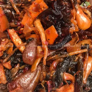 ผักดองรวมมิตร สูตรจีนยูนนาน รสชาติเผ็ดเปรี้ยวหวาน/ บรรจุ350g.