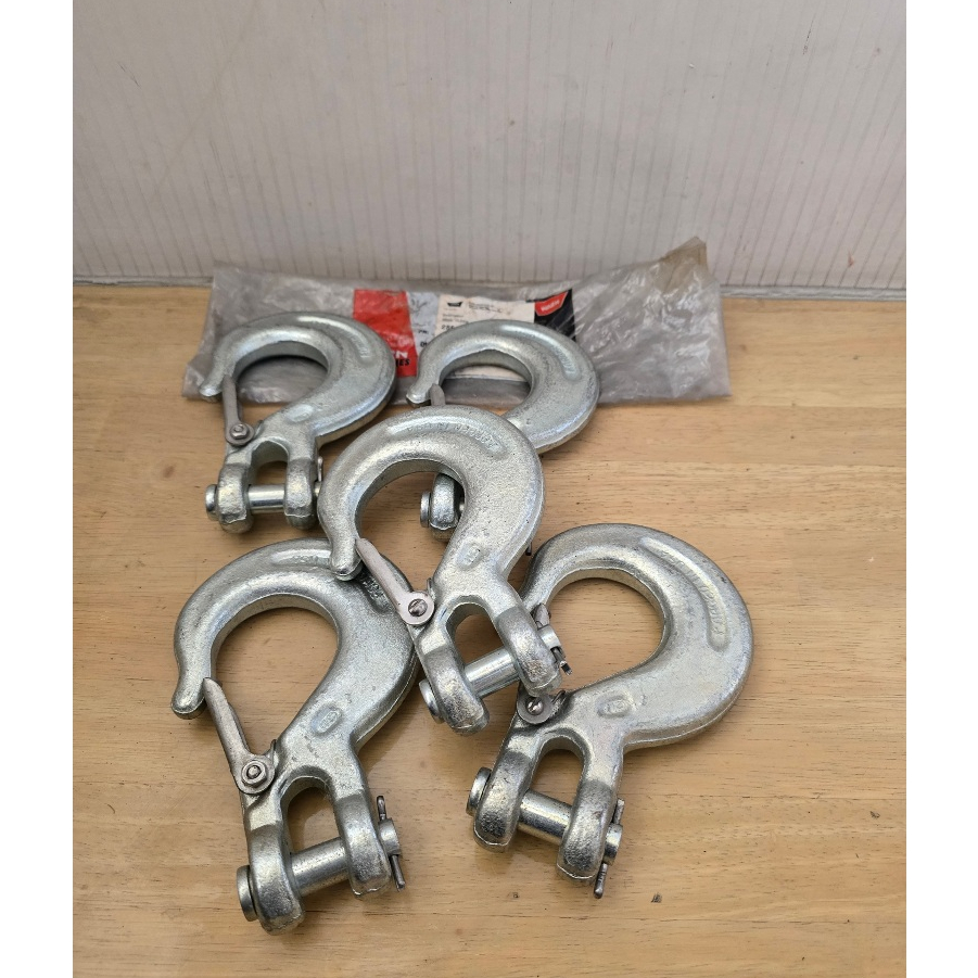 ตะขอวินซ์ WARN Winch ผลิตและนำเข้า USA. สินค้าใหม่ oldstock พร้อมส่ง