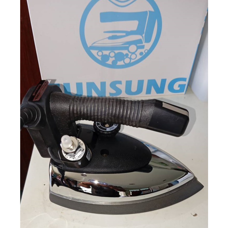 เตารีดไอน้ำอุตสาหกรรม Silver Star ขนาด 5นิ้ว รุ่น ES-94AL(เปิดฝาได้) เตารีดไอน้ำกระน้ำเกลือ