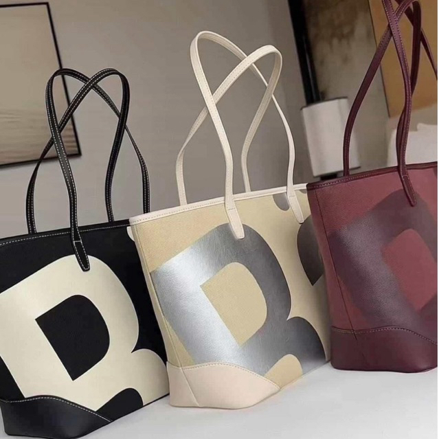 (พร้อมส่ง+มีส่งด่วนในกทม🇹🇭) rm* City bag / tote bag แถมถุงผ้า📍สวยจุของได้เยอะ ปังสุดๆ❤️