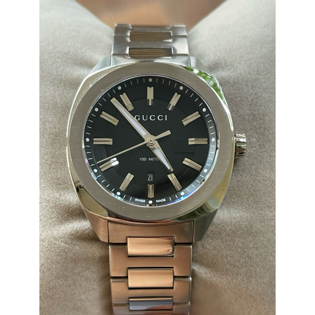 GUCCI GG2570 37 mm Black Dial Quartz Men’s Watch Swiss Watch YA142402