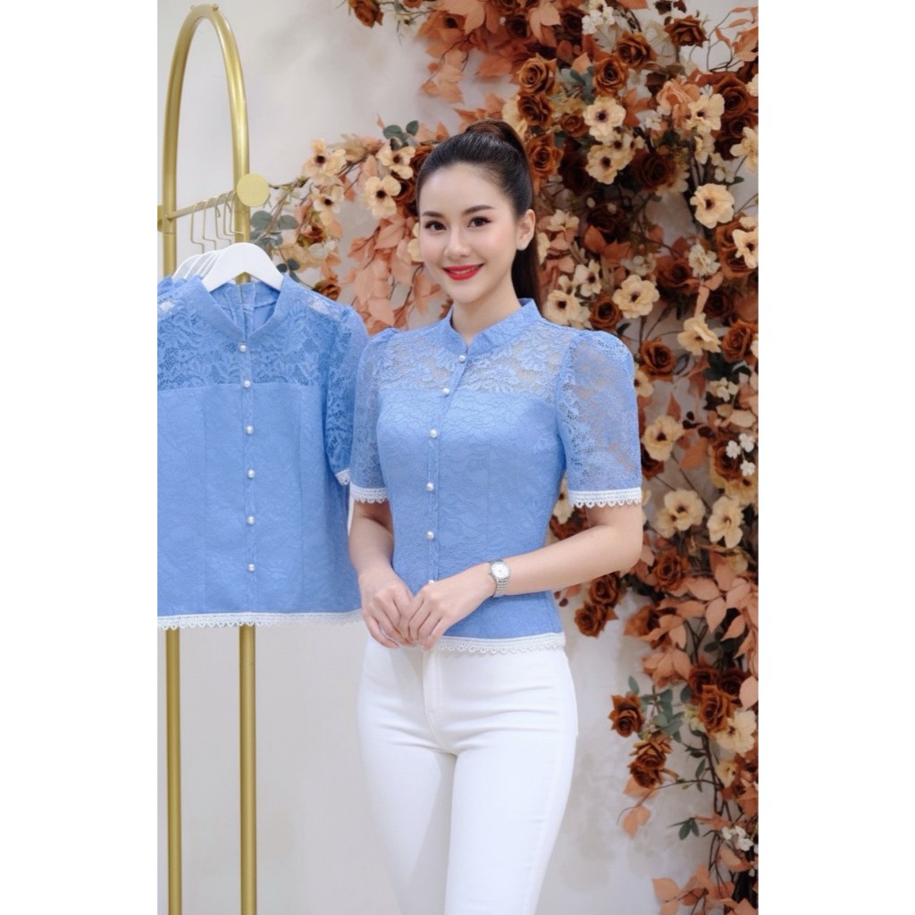 รหัส ล.11 เสื้อลูกไม้คอจีน แต่งกระดุมมุก แต่งกิมมิคลูกไม้สีขาวตัดขอบเอวและขอบแขนสุดเก๋ งานตัดมีไซส์