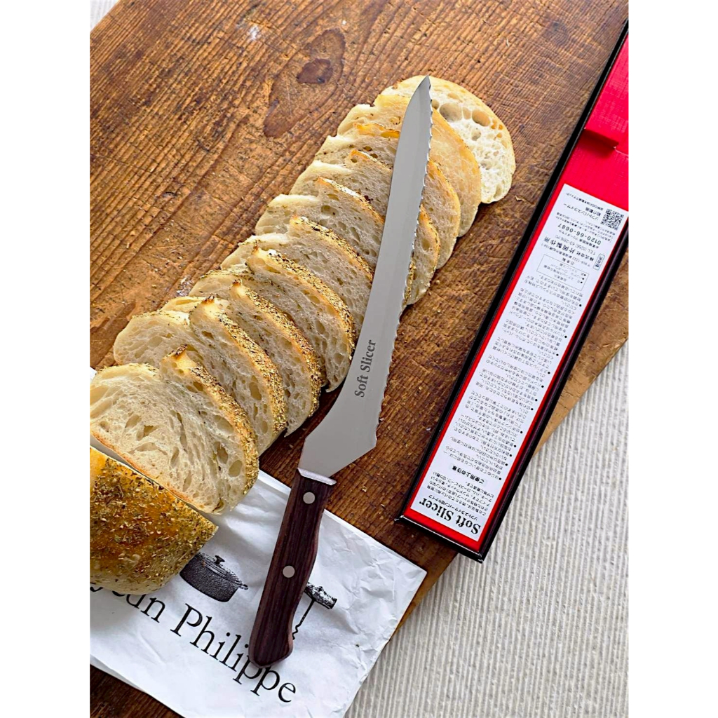 มีดขนมปัง  (Bread Knife 24 cm.)