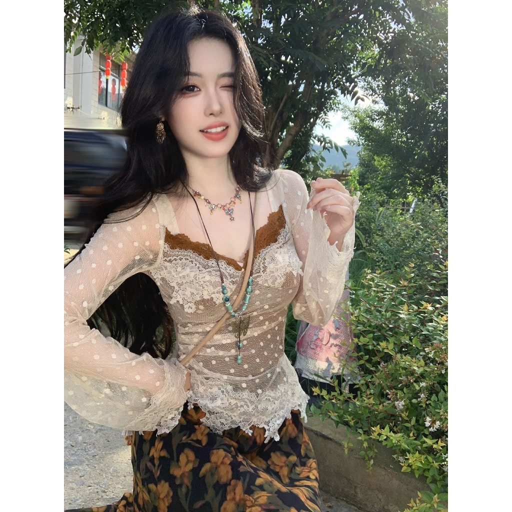 Bentoy พร้อมส่งในไทย bratop33039 เสื้อลูกไม้แขนยาว ฟองน้ำในตัว เซ็กซี่เบาๆ ดีเทลชายไม่เท่ากัน สายคาเฟ่ห้ามพลาด