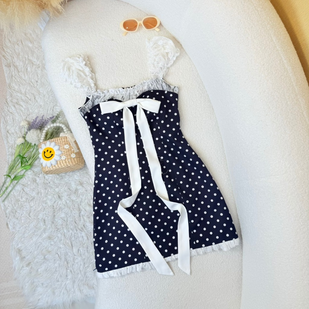 [LISA] A1211 ชุดเดรสกระโปรงแขนระบายลูกไม้ลายโพกาดอทแต่งโบว์ สวยหรูลุคคุณ ใส่คาเฟ่ดินเนอร์ ออกเดท