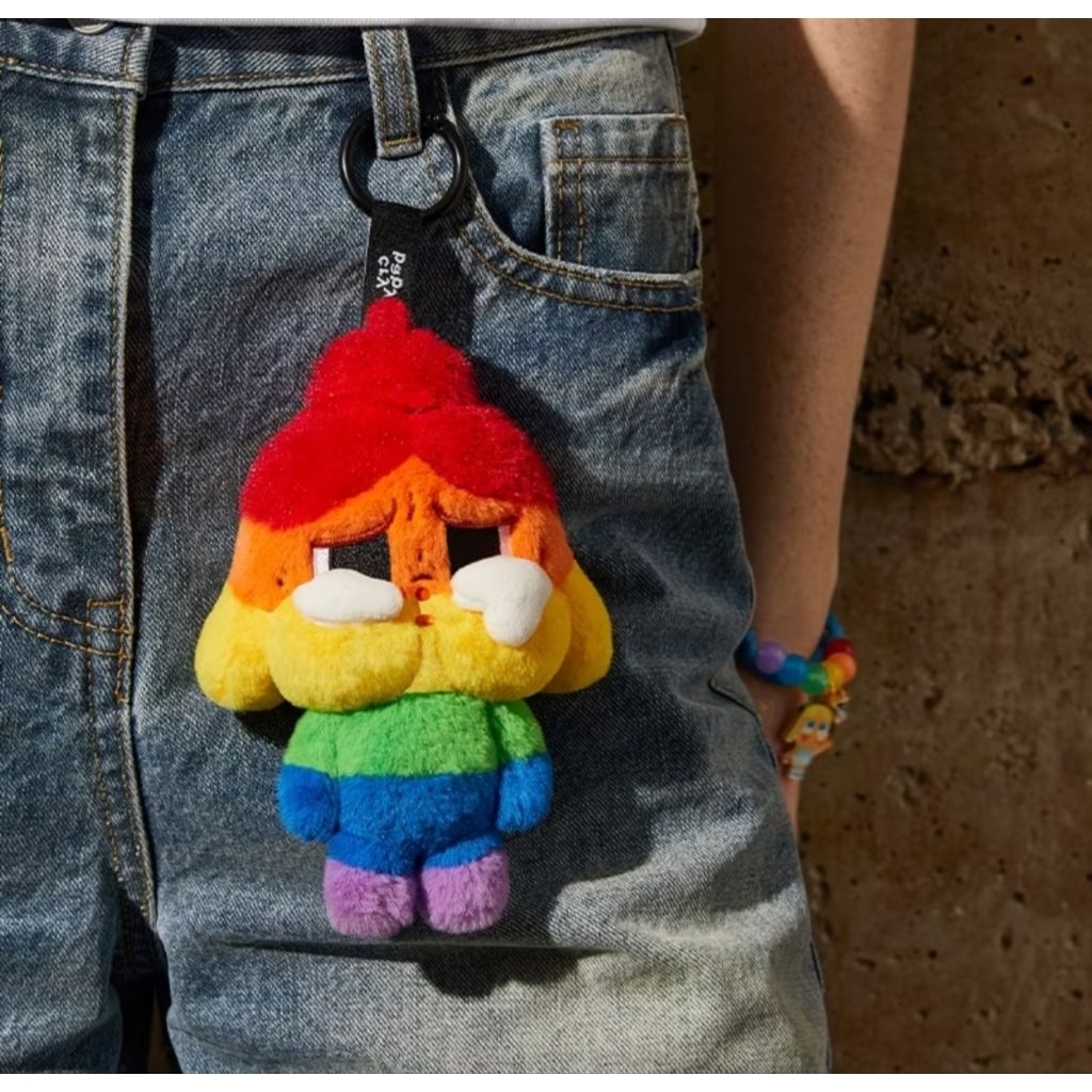 พวงห้อยกระเป๋า Crybaby cheer up baby plush doll pendant แท้ พร้อมส่ง