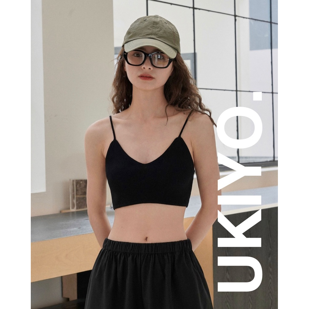 Chiro Camisole เสื้อสายเดี่ยวครอป สายเดี่ยวถัก สไตล์มินิมอล
