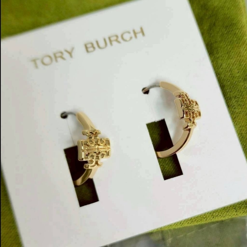 T0RY Burch Pendientes de aro Britten ตุ้มหู