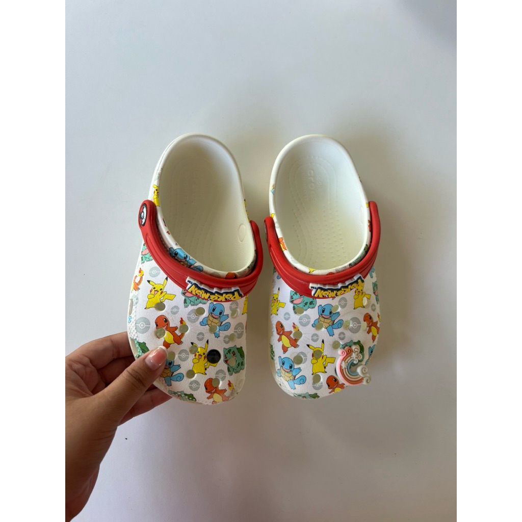 (C085) รองเท้าCrocsเด็กมือสองของแท้ รองเท้าแบรนด์เด็กมือสองของแท้(ส่งฟรี)รองเท้าcrocsมือสองของแท้