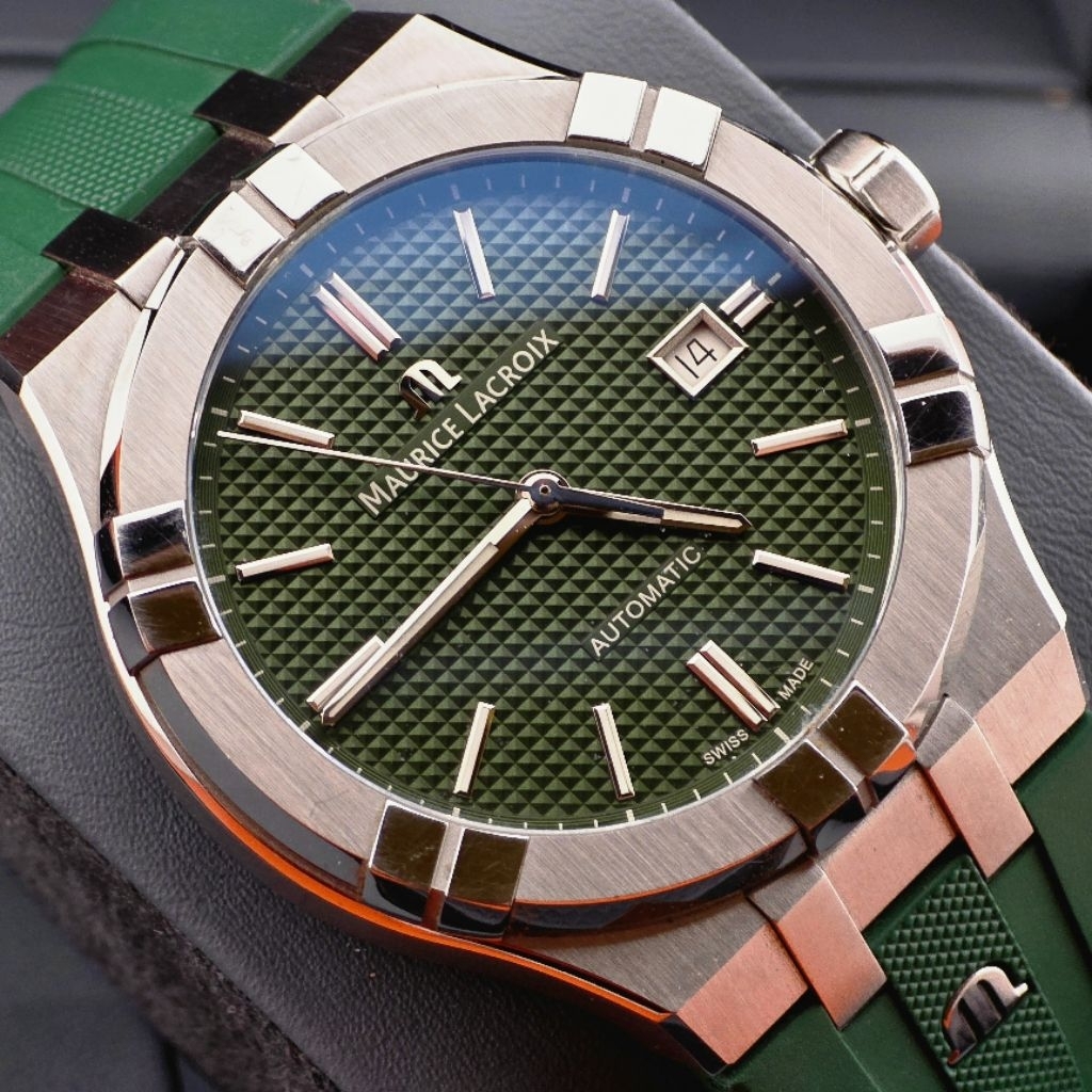 Maurice Lacroix Aikon Automatic AI6008-SS00F-630-5