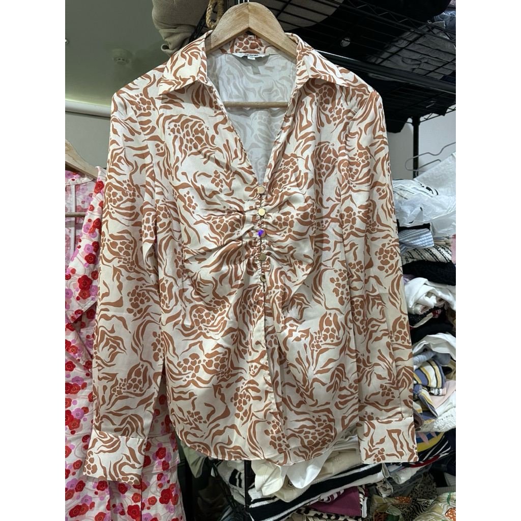 Jaspal size s  เสื้อ