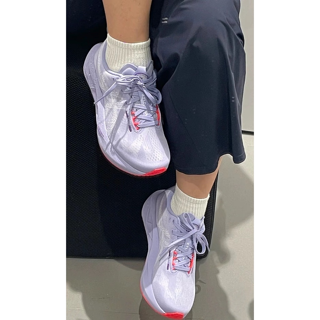 🔥 （แท้ 100%）✅𝐀𝐬𝐢𝐜𝐬  NOVABLAST 5 LUXE รองเท้าวิ่ง unisex สบายสุดๆ พื้นนุ่มเด้ง ใส่ได้ทุกสถานการณ์ - รูปที่ 3