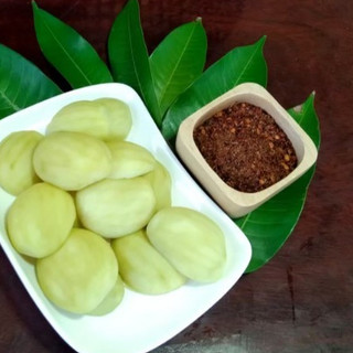 สวนธนภัทร มะม่วงเบาแช่อิ่ม ขนาด 250 กรัม พร้อมพริกเกลือ