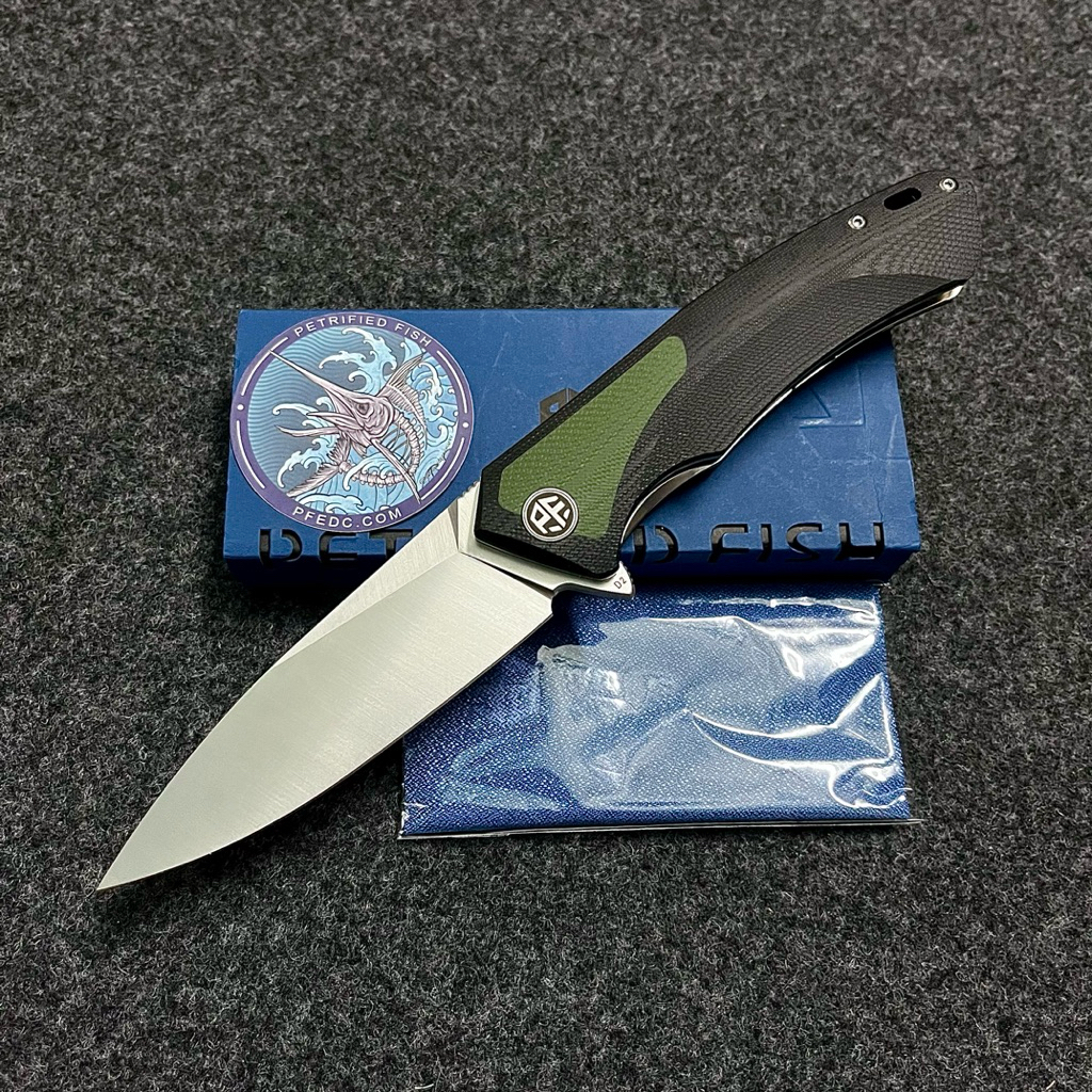 มีดพับ PETRIFIED FISH Pub (PF838GRS) ของแท้ '''' มีดพับของแท้อุปกรณ์เดินป่า ของสะสม พร้อมส่ง