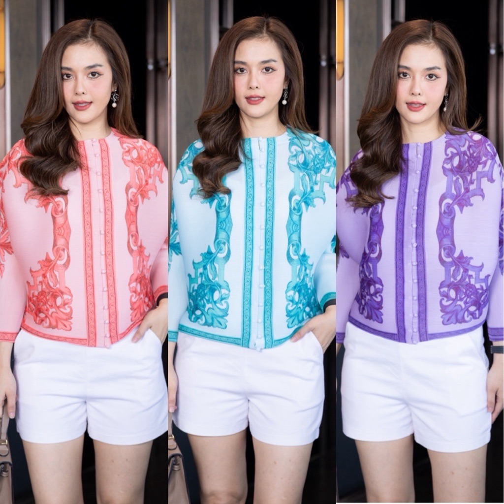 เสื้อผ้าอัดพลีทลายคลาสสิคยืดหยุ่นได้เยอะไซค์ใหญ่ใส่สบายค่ะ