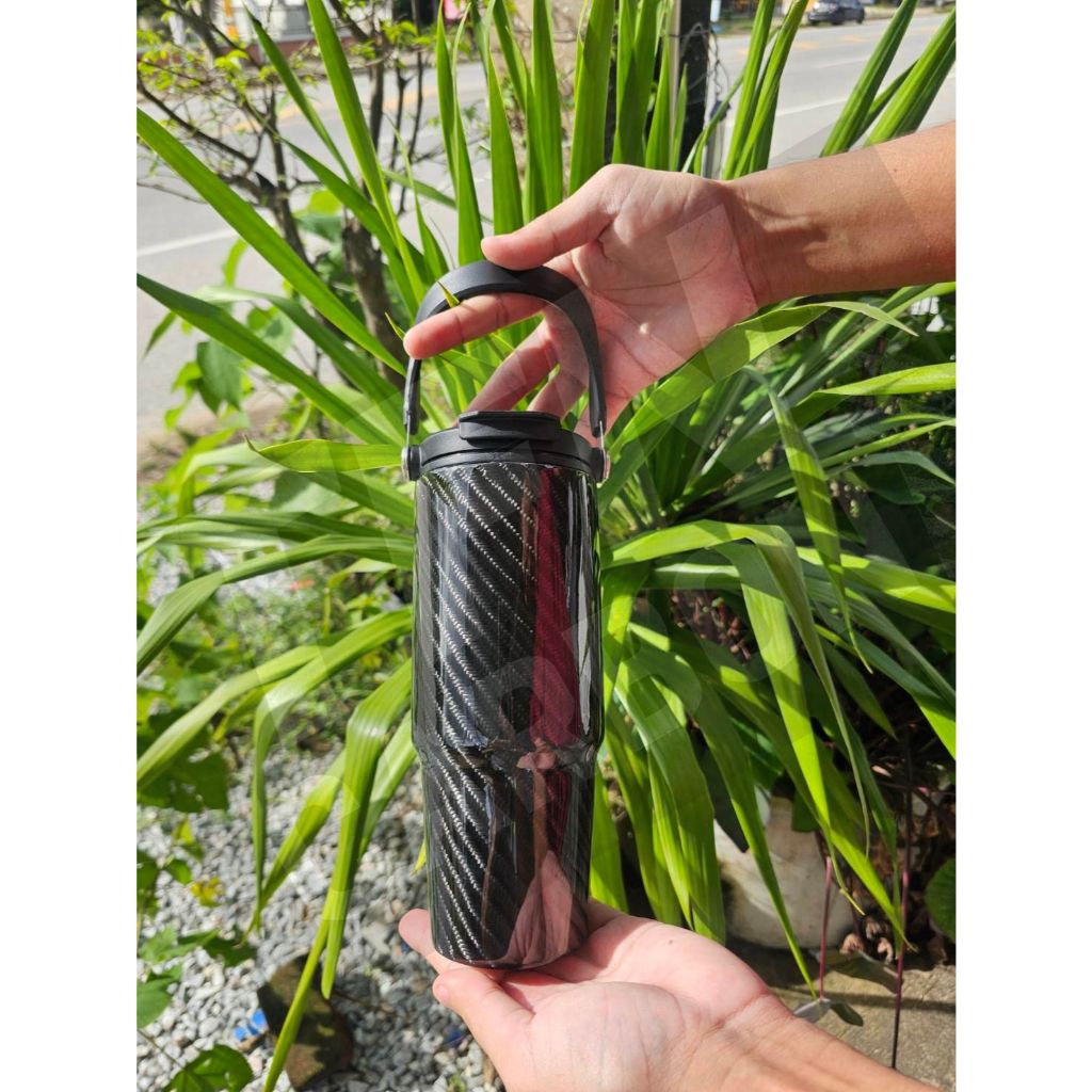 แก้วเก็บความเย็นคาร์บอน  สแตนเลสหุ้มคาร์บอนแท้ ลาย4 (Carbon)