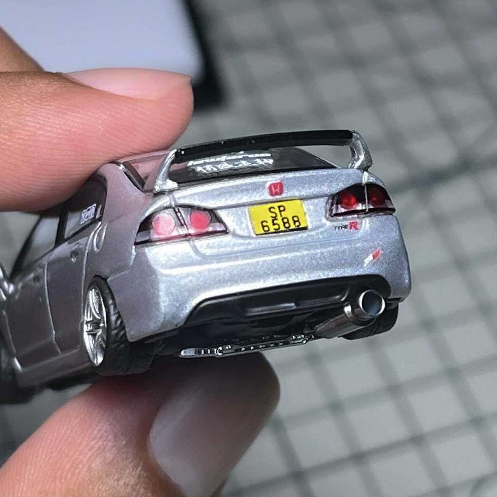 ท่อแต่งรถโมเดลสเกล 1/64