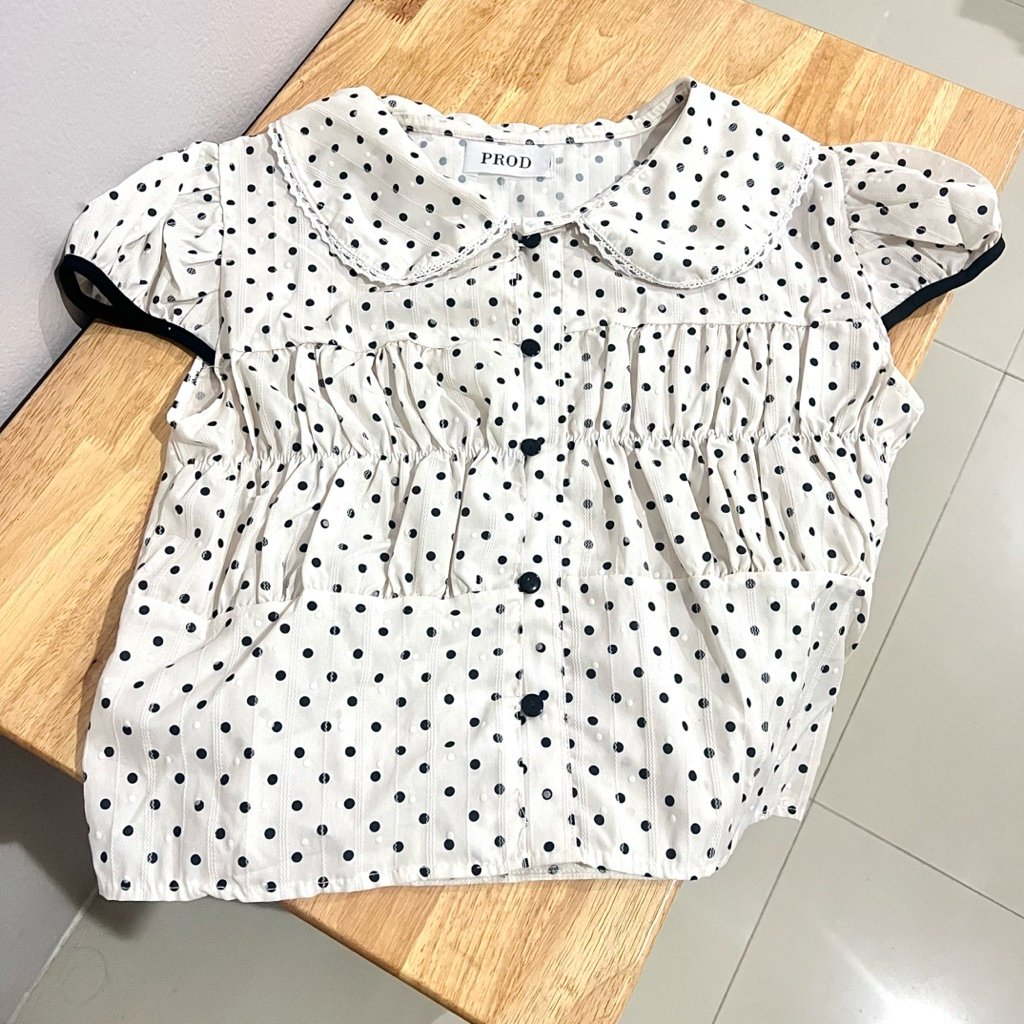 Prod เสื้อคอปก ลายจุดสีครีม ( Used )
