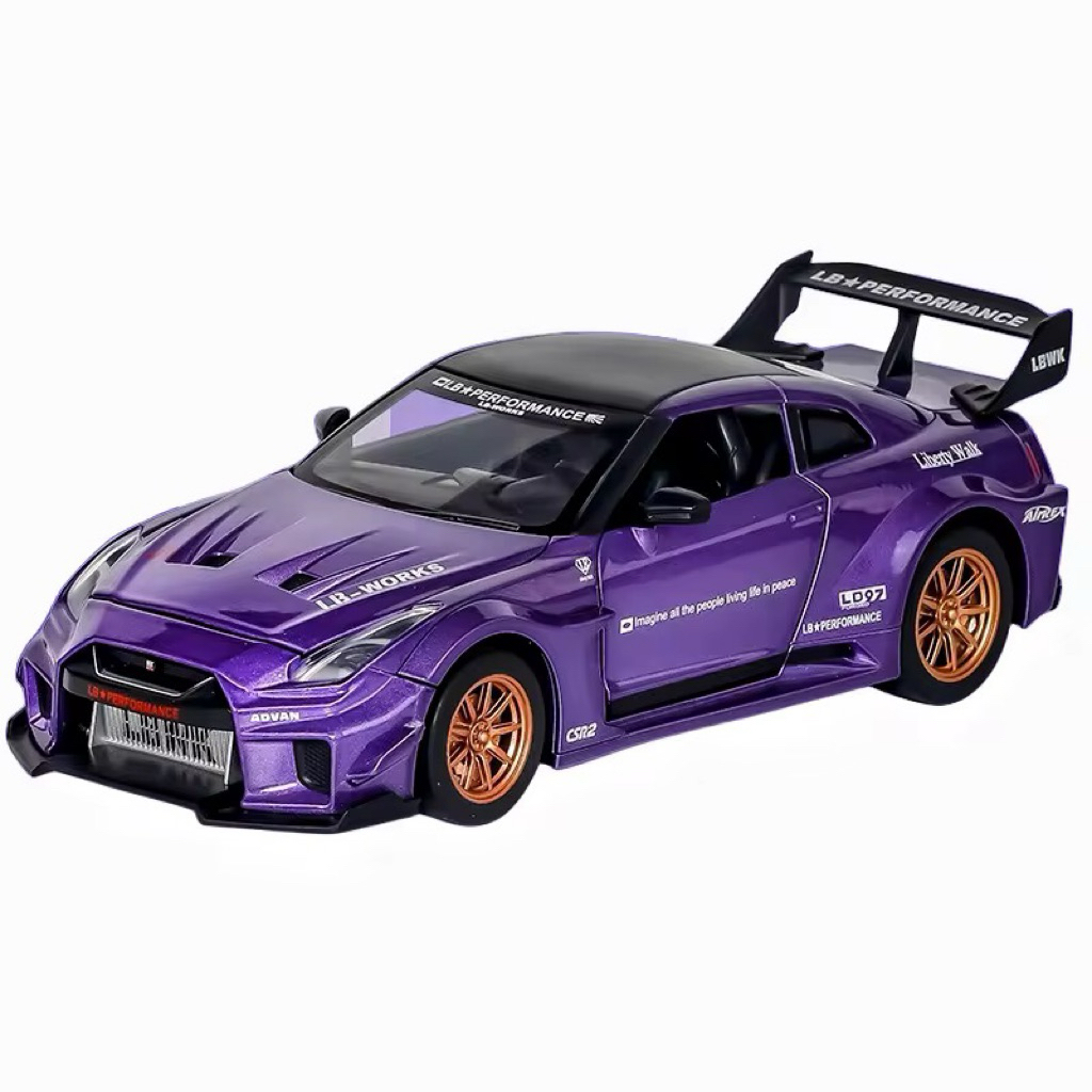 รถ Nissan GTR-R35 CSR2 (งานเหล็กไม่มีกล่อง)สเกล1:24มีเสียงมีไฟประตูเปิด/ปิดได้รายละเอียดสวยสมจริงเป็นงานโมเดลตั้งโชว์ได้