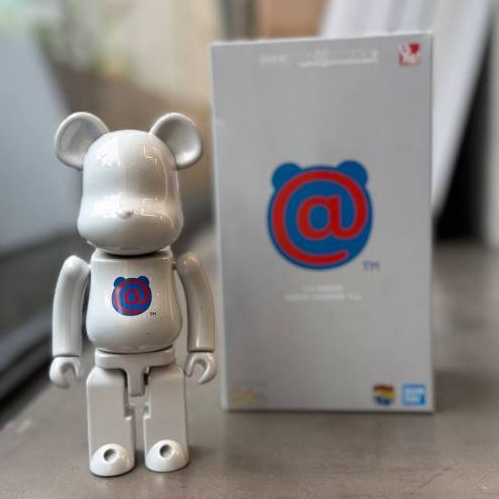 BE@RBRICK 1st MODEL WHITE CHROME Ver. 200%