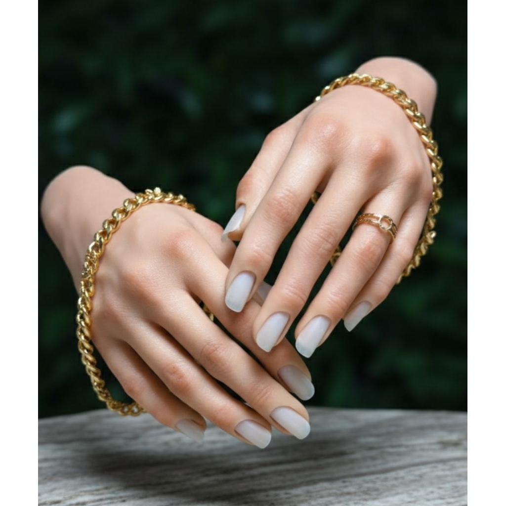 มือปลอมฝึกทำเล็บ ซิลิโคน นิ่มเหมือนจริง ฝึกเพ้นท์ ต่อเล็บเจล ทนสารเคมี Nail x press รุ่นมือยาว 1ข้าง
