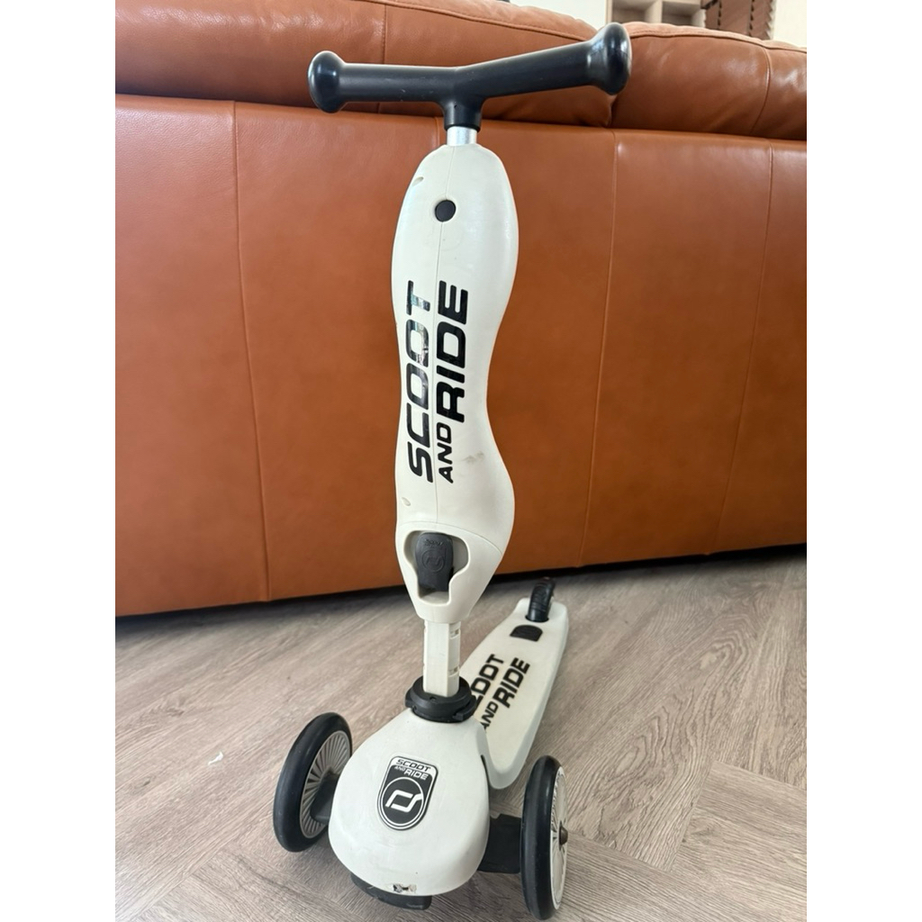 [พร้อมส่ง]scooter ยี่ห้อ scoot and ride มือสองตามสภาพ ใช้งานได้ปกติ