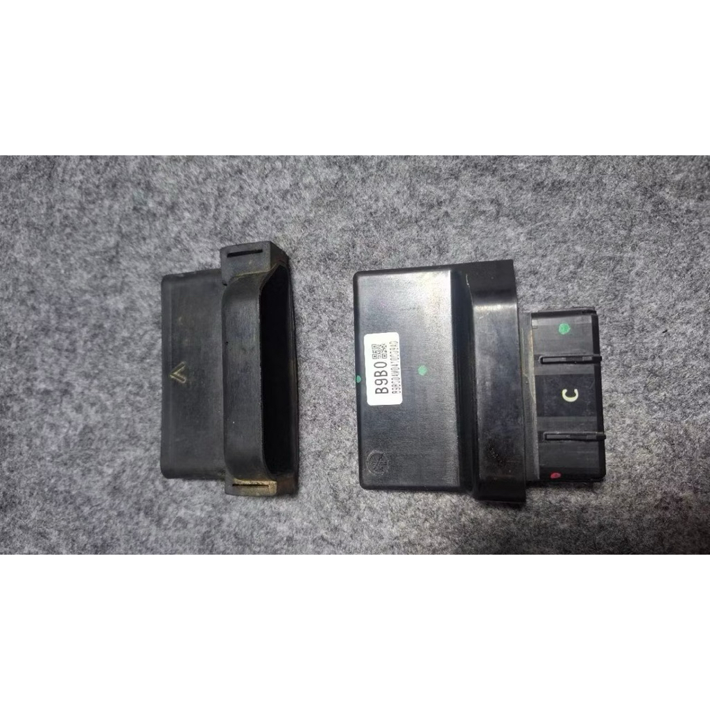 กล่องไฟ Yamaha R15ตัวใหม่ รหัสB9B0 สินค้าแท้มือสอง