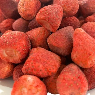 สตรอว์เบอร์รี่ ฟรีซดราย ลูกใหญ่ Freeze dried Strawberry กรอบ อร่อย หวานอบเปรี้ยว