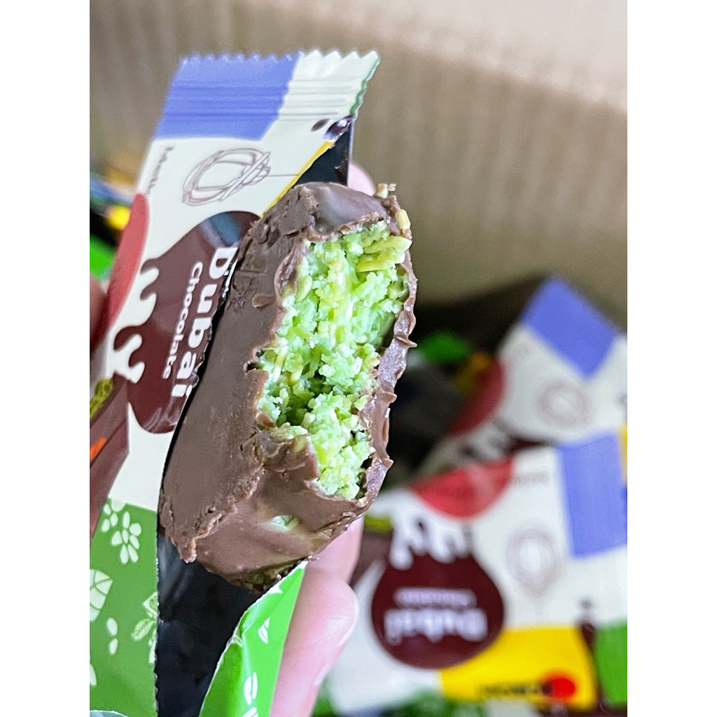 ใหม่ ช็อกโกแลตดูไบจิ๋ว อร่อยแนะนำแช่ตู้เย็นก่อนทานให้ช็อกโกแลตเช็ดตัวนะคะจะกรอบแล้วก็อร่อยมากๆเลย ราคา ถูกที่สุด ดีลบีเคเค แกลเลอรีภาพที่ 8