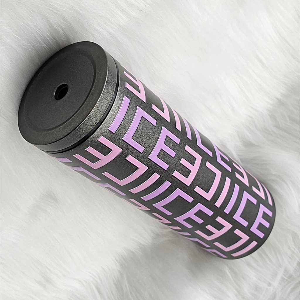 แก้วเก็บความเย็น Monogram ชื่อตัวเอง (English) แก้วสีดำ พาดลายสีม่วง ชมพู