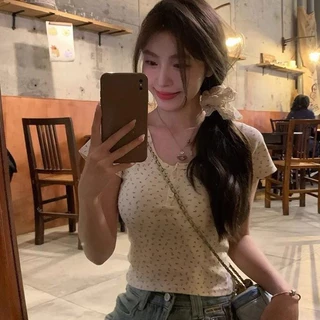 🍒พร้อมส่ง เสื้อครอปเเขนสั้นสีนวลลายดอกไม้ สไตล์เกาหลี🌼ใส่สบาย เสื้อกล้าม🍸#011