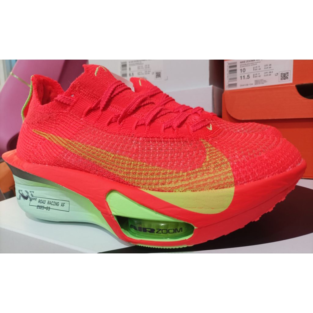 NIKE ALPHAFLY NEXT%3