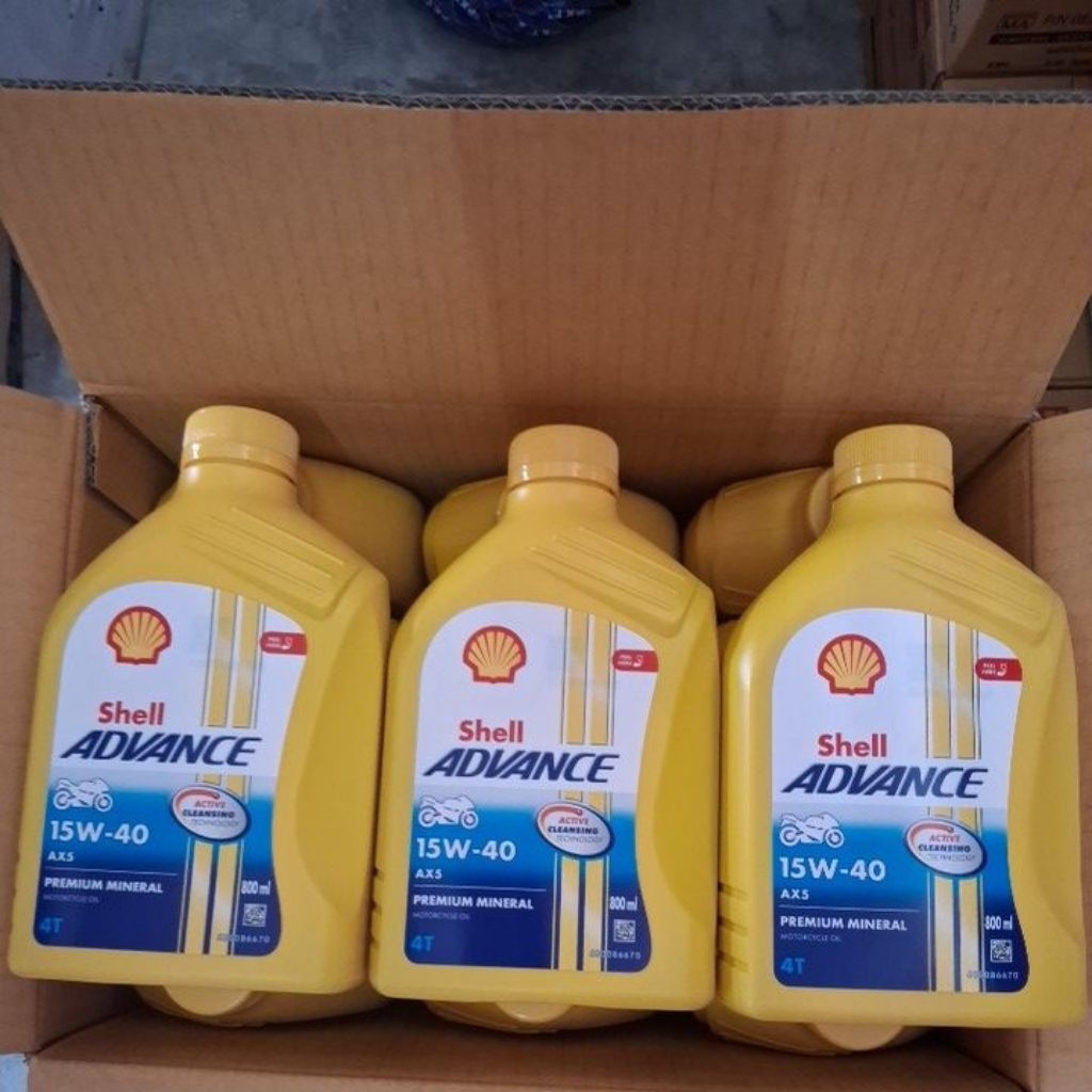 น้ำมันเครื่องเชลล์ Shell ADVANCE 15W-40Ax5 ยกลัง 12 ขวด 800ml