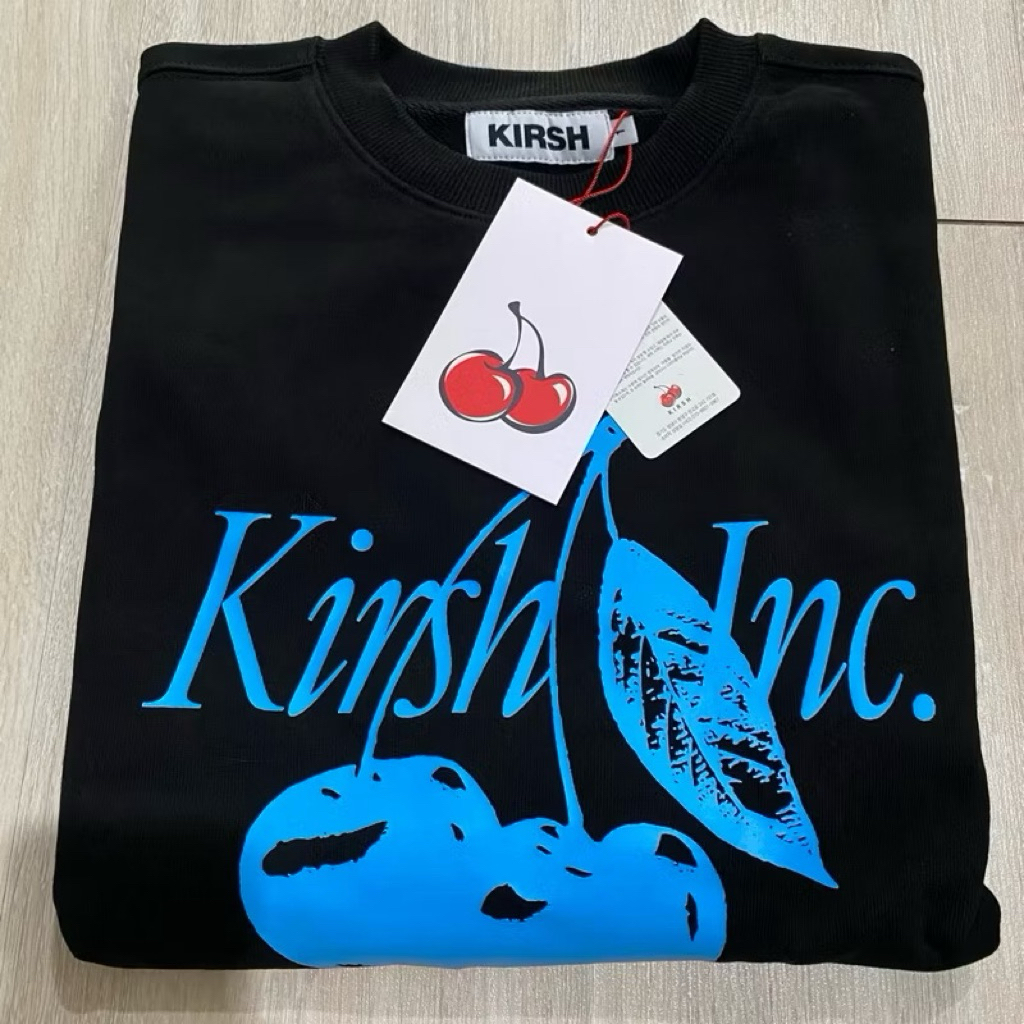 เสื้อ Kirsh sweat cherry #kirshthailand ของแท้ ใหม่ พร้อมส่ง KIRSH cherry 🍒 ผ้าไม่หนา