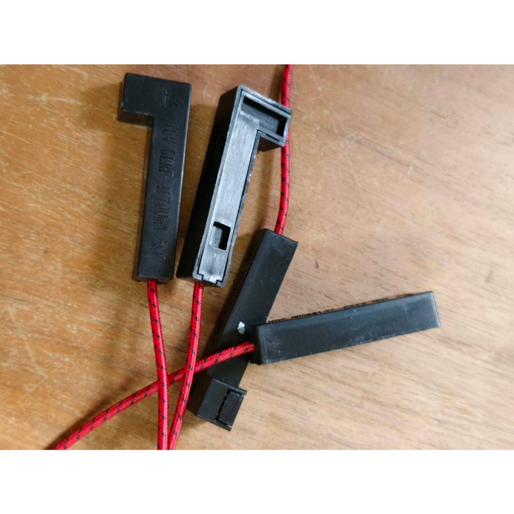ฟิวส์ไมโครเวฟ ฟิวส์ไฮโวลท์ เเรงดันสูง 5KV- 700ma, 900 mA เตาอบไมโครเวฟ อะไหล่ไมโครเวฟ